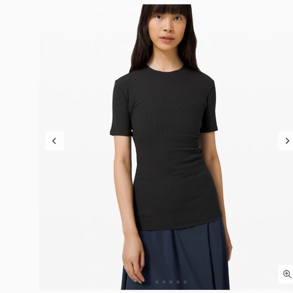 Lululemon LA Tight Short Sleeve Tee size:4,6,8 - Picture 5 of 5
